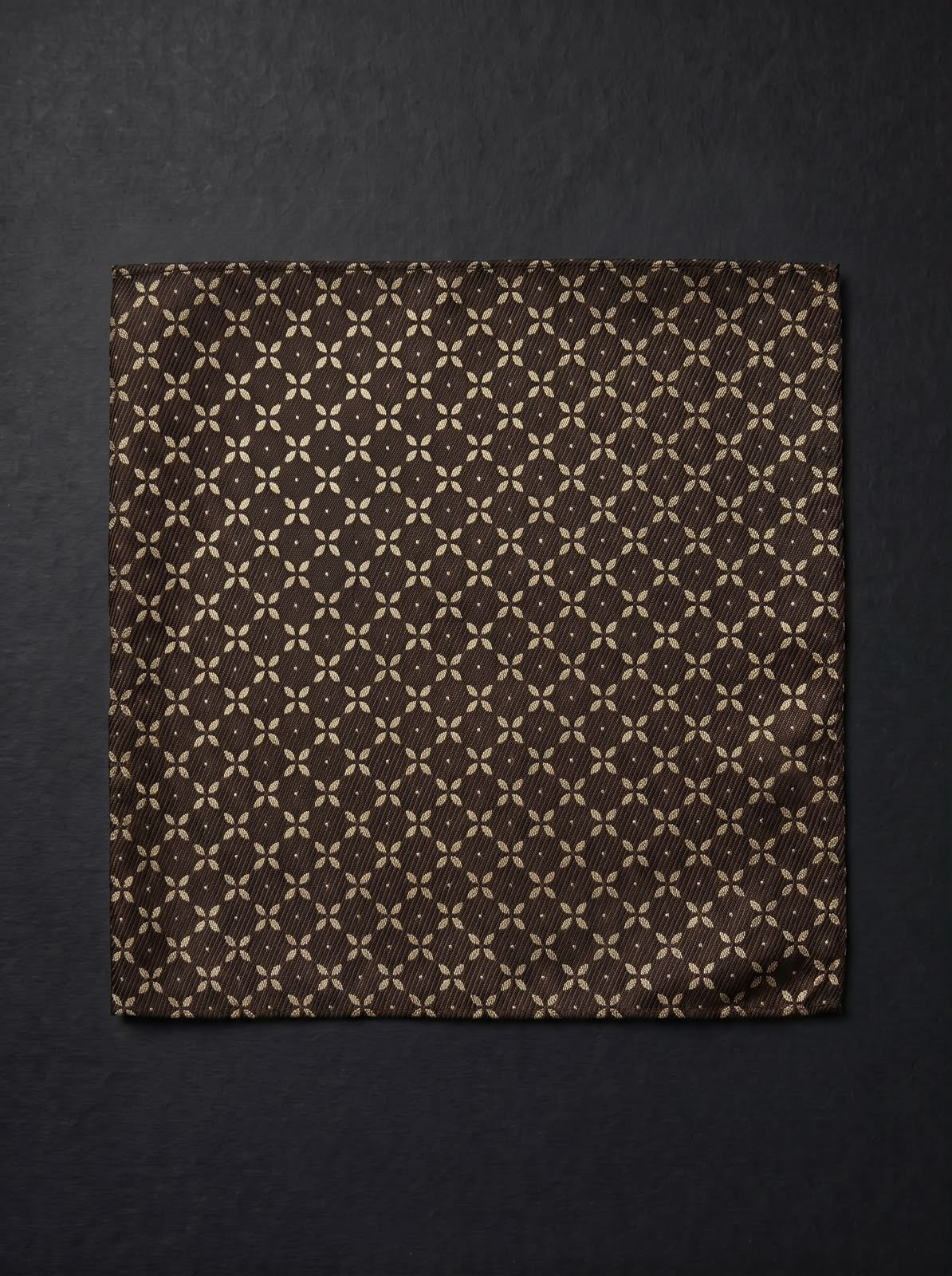 The Heritage Floral — Brown Pocket Square