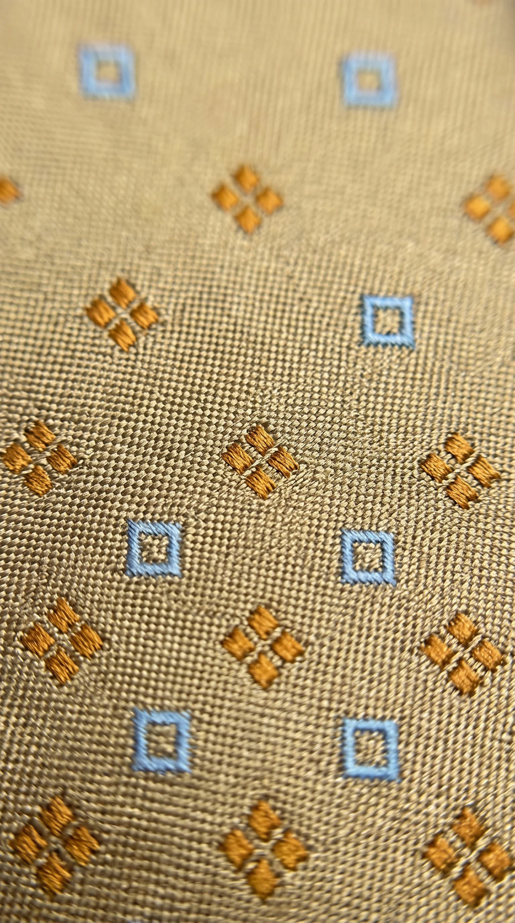 The Heritage Camel Floral — Gold Clip-On Tie