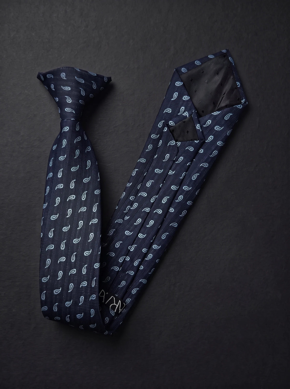 The Classic Paisley — Navy Clip-On Tie