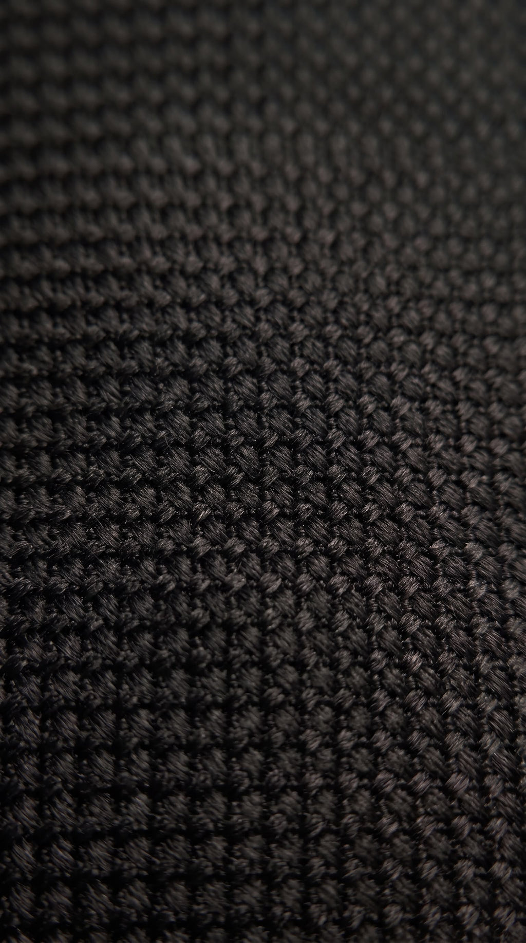 The Black Signature
Clip-On Tie