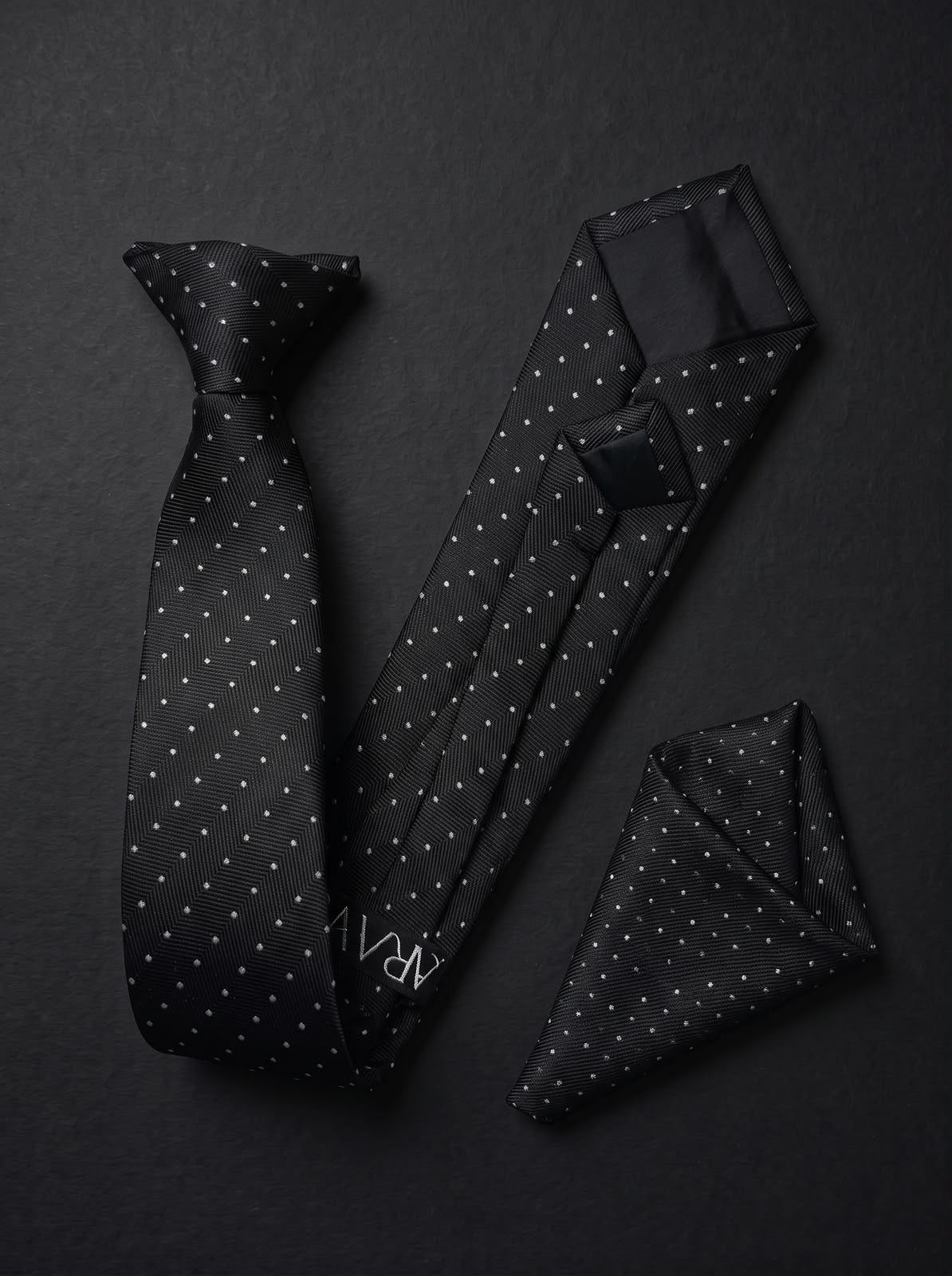 The Micro Dot — Black Set