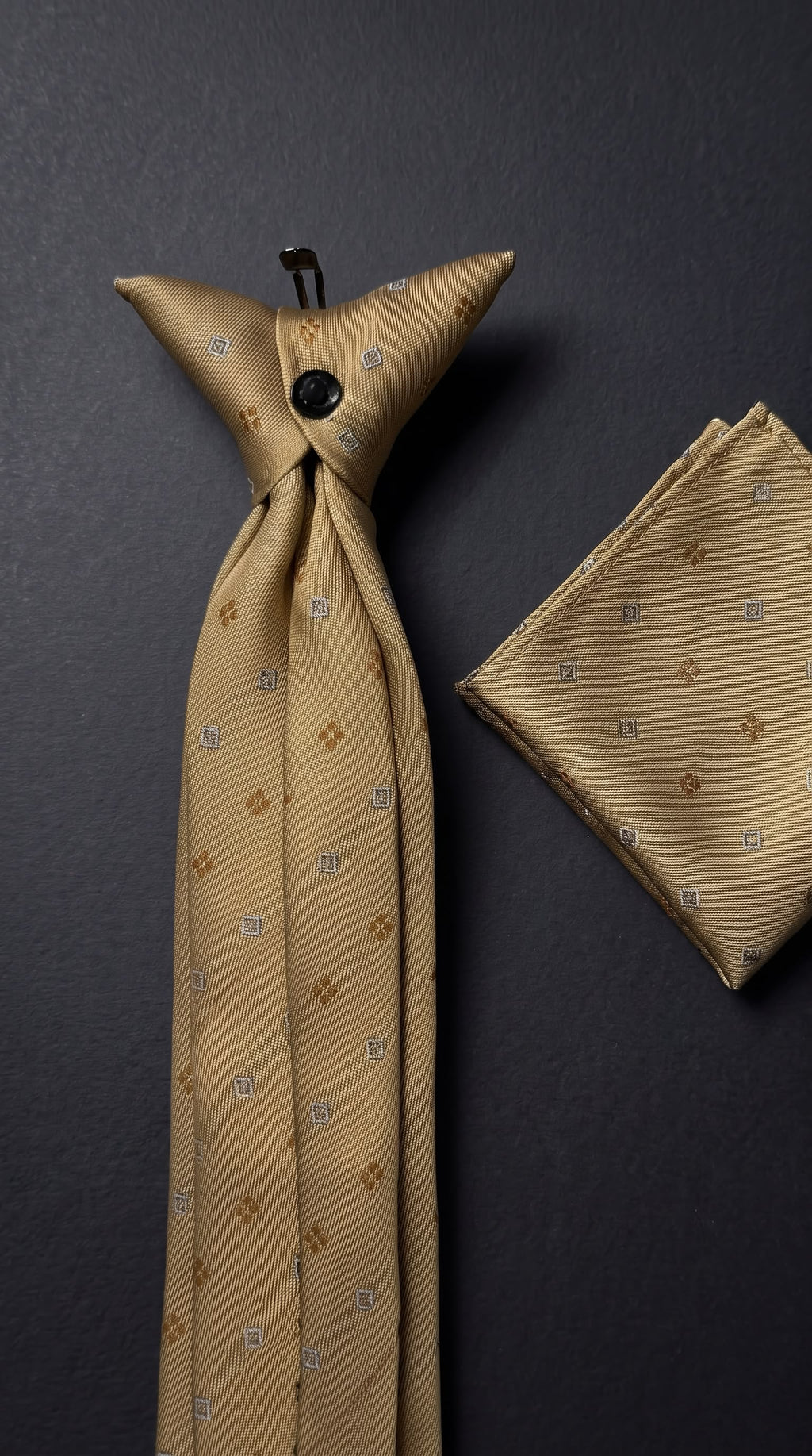 The Heritage Camel Floral — Gold Set