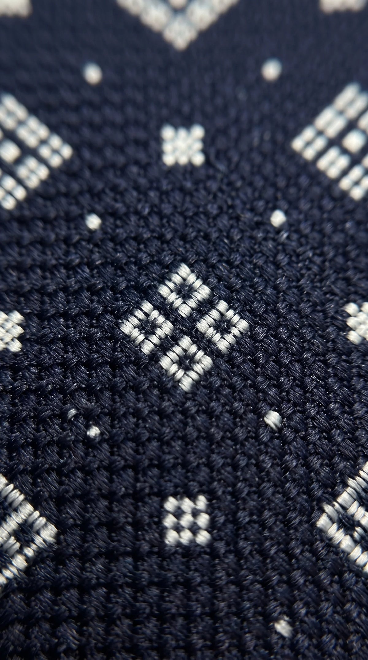The Modern Geometric — Navy Clip-On Tie