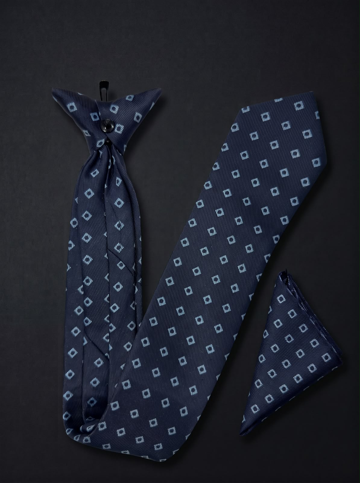The Fine Geometric Set