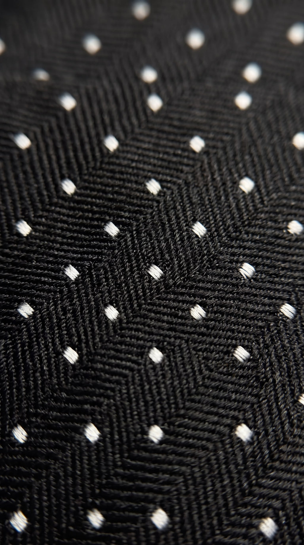 The Micro Dot — Black
Clip-On Tie