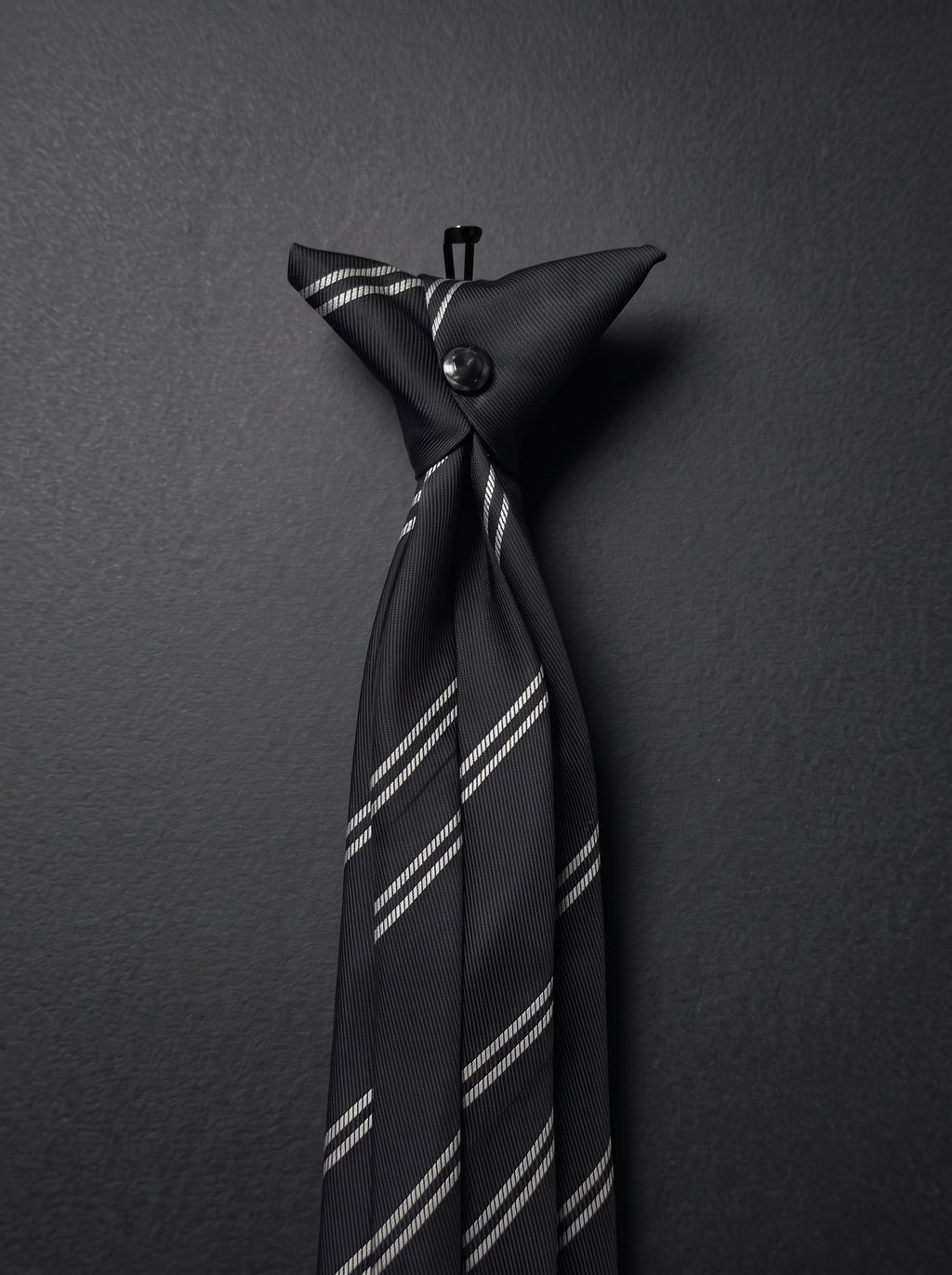 The Fine Double Stripe — Black Clip-On Tie
