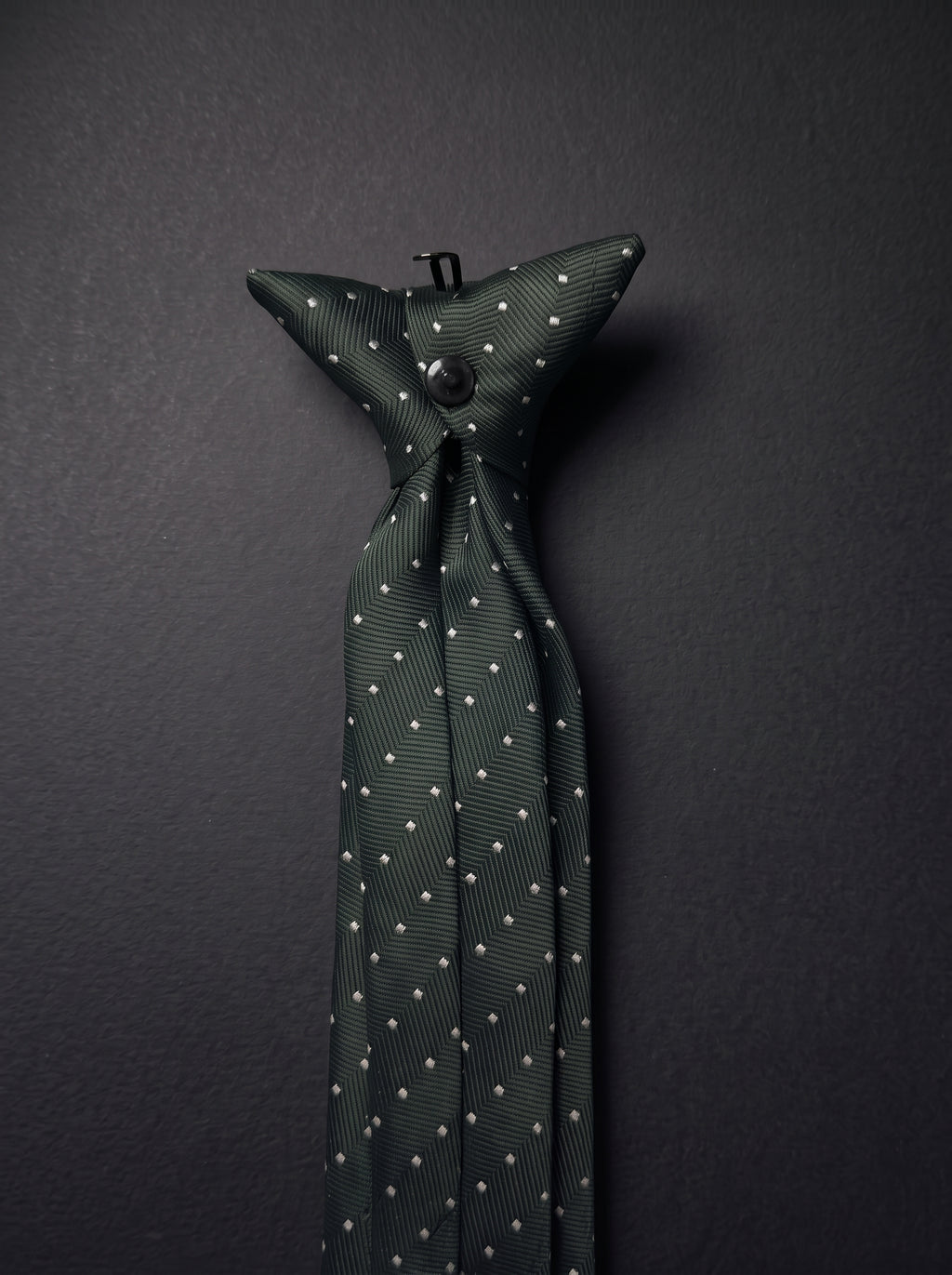The Micro Dot — Olive
Clip-On Tie