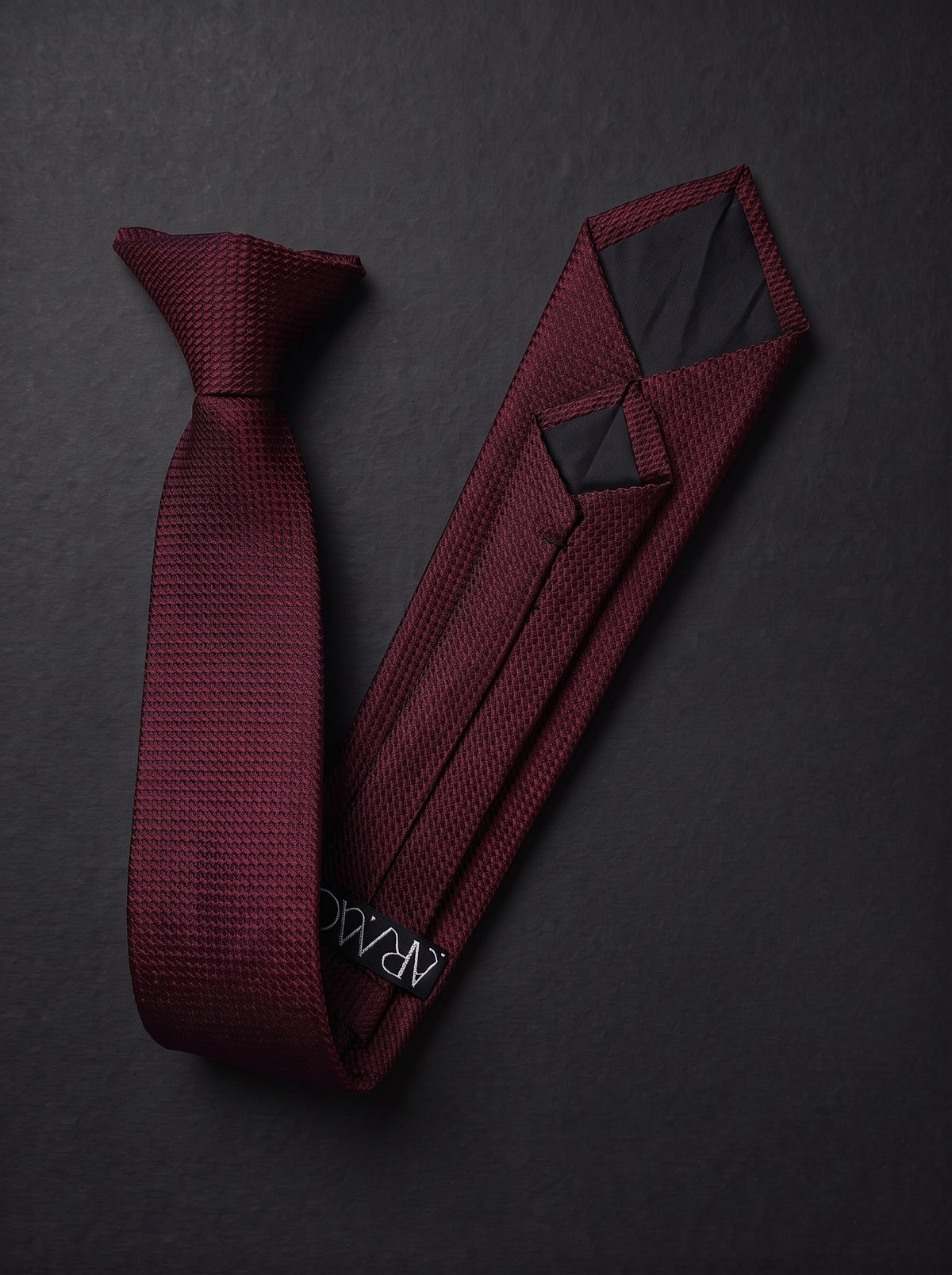 The Burgundy Signature
Clip-On Tie