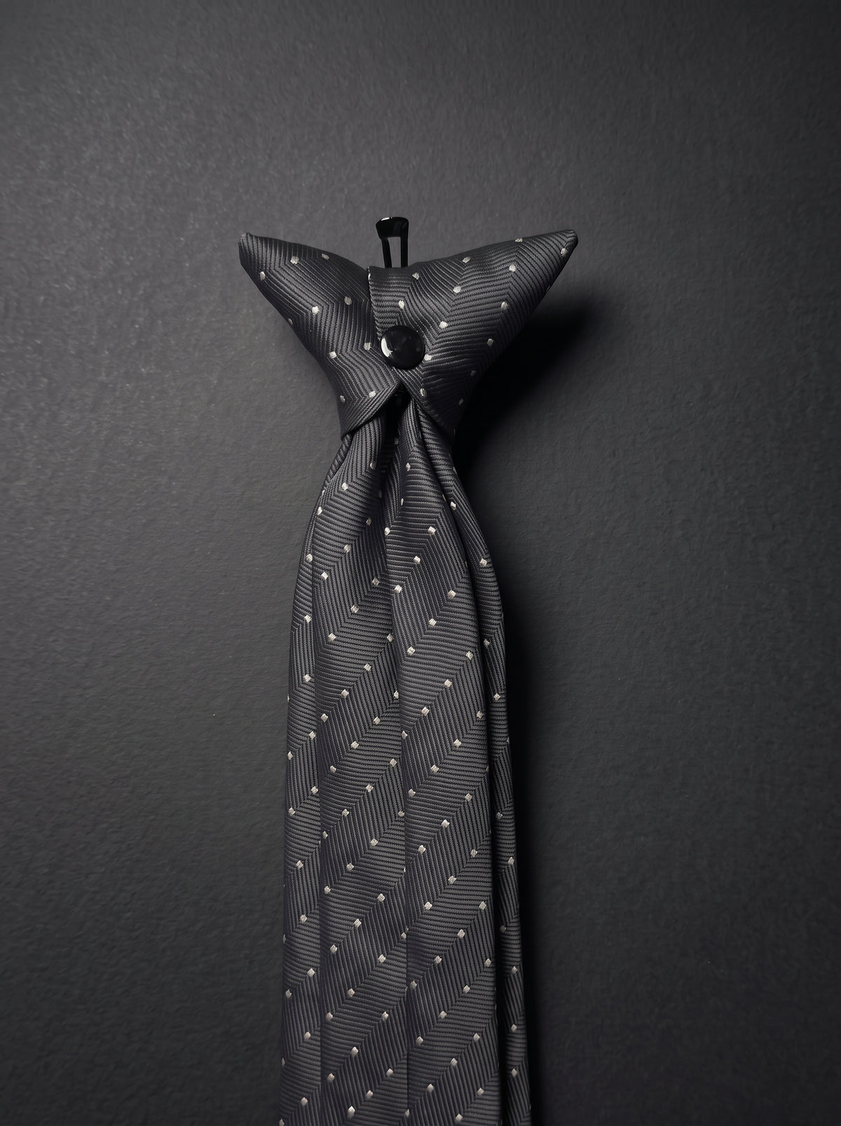 The Micro Dot — Grey
Clip-On Tie